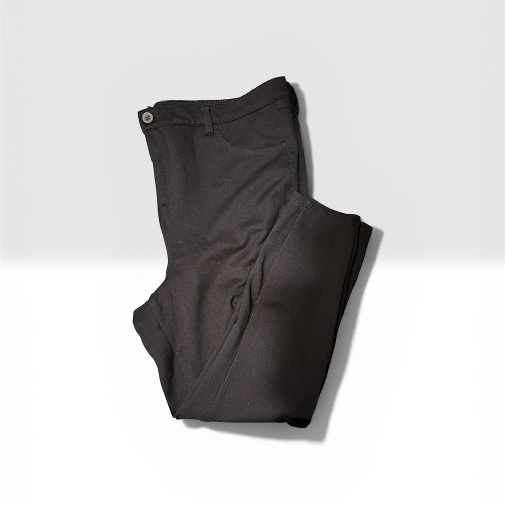 torrid Black Capri Pants